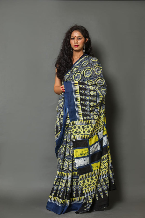 Pure Hand Printed Cotton Sarees With Blouse